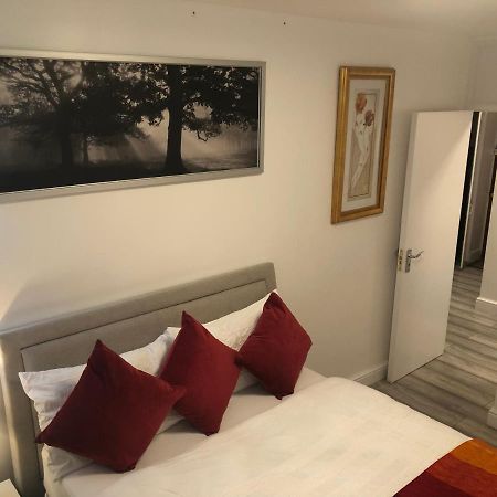 Luxury 2 Bedroom Flat In Abbey Wood, London Exteriör bild